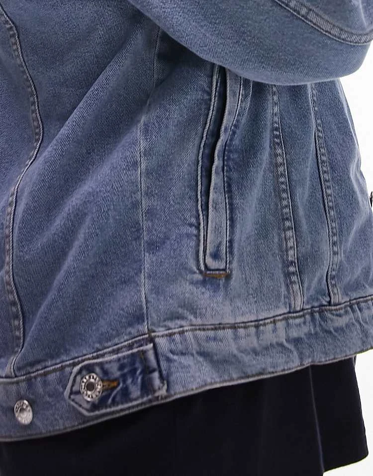 Topman Oversized Denim Jacket In Blue For Men Mid Wash 4 Topman Oversized Denim Jacket In Blue For Men Mid Wash - Image 2