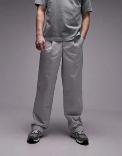 Topman Wide Leg Workwear Chino Trousers With Pleats In Grey For Men -Daily Wardrobe Shop 205688923 4