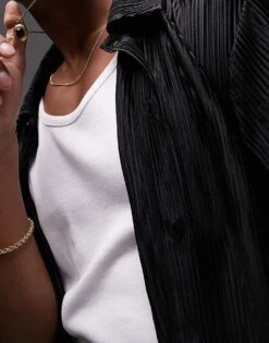 Topman Oversized Fit Button Through Polo With Jacquard Plisse In Black For Men -Daily Wardrobe Shop 205899081 2