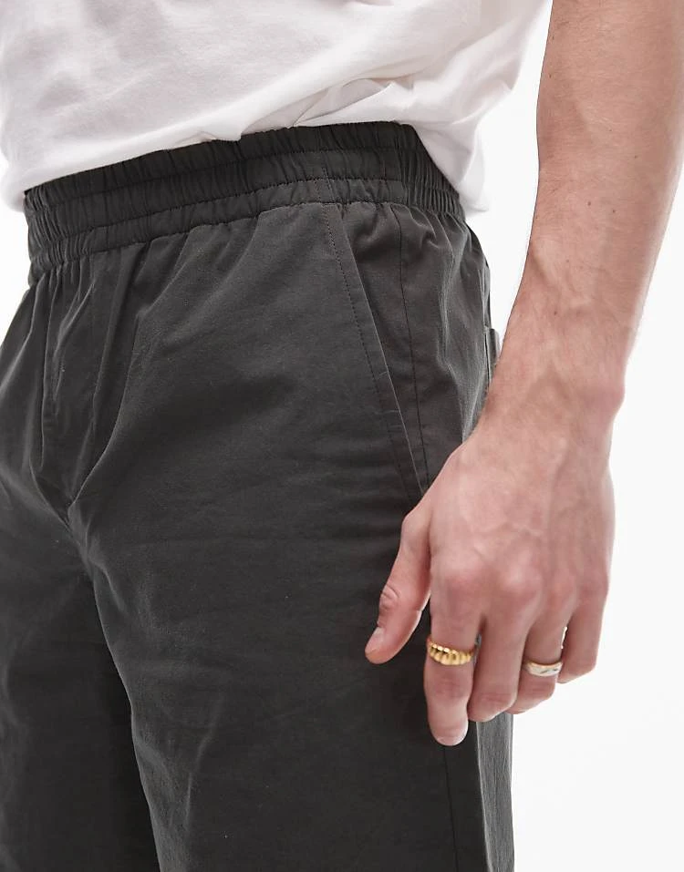 Topman Elasticated Waistband Shorts In Khaki For Men 4 Topman Elasticated Waistband Shorts In Khaki For Men - Image 2