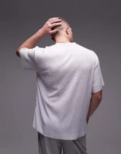 Topman Oversize Fit Plisse T-shirt In White For Men 9 Topman Oversize Fit Plisse T-shirt In White For Men -Daily Wardrobe Shop 206304073 2
