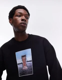 Topman Oversized Fit Sweatshirt With New York Photographic Print In Black For Men -Daily Wardrobe Shop 206306959 1 black 1