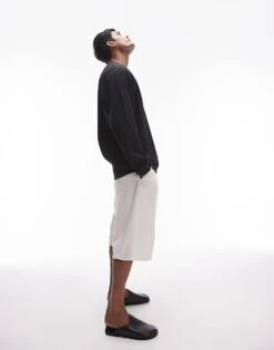 Topman Oversized Fit Long Sleeve Plisse T-shirt In Black For Men 11 Topman Oversized Fit Long Sleeve Plisse T-shirt In Black For Men -Daily Wardrobe Shop 206350603 1 black 1