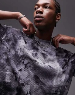 Topman Oversized Fit Printed Plisse T-shirt In Grey For Men -Daily Wardrobe Shop 206586182 2