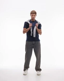 Topman Regular Fit T-shirt In Navy For Men -Daily Wardrobe Shop 207298583 4