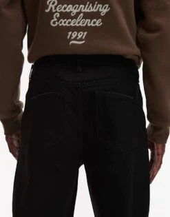 Topman Taper Jeans In Black For Men 11 Topman Taper Jeans In Black For Men -Daily Wardrobe Shop 207375918 4