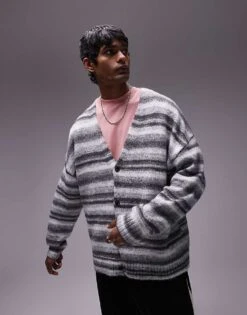 Topman Oversized Cardigan In Abstract Pattern In Grey For Men 10 Topman Oversized Cardigan In Abstract Pattern In Grey For Men -Daily Wardrobe Shop 207447850 4