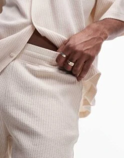 Topman Oversized Fit Waffle Short In Stone For Men -Daily Wardrobe Shop 207550922 4